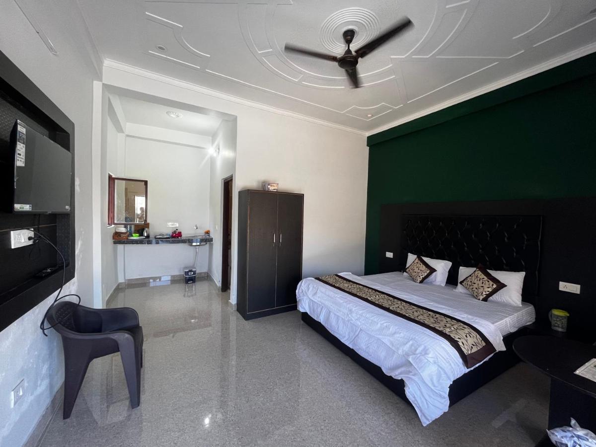 Corn Village Abode Lakhwar Экстерьер фото